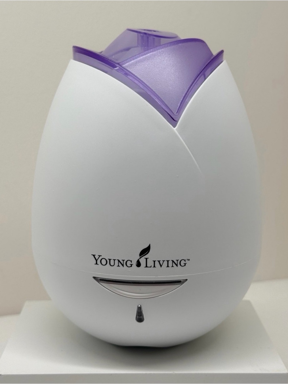 Young Living Diffuser Rose  Tulip shaped Purple Top Essential Oil Home Diffuser